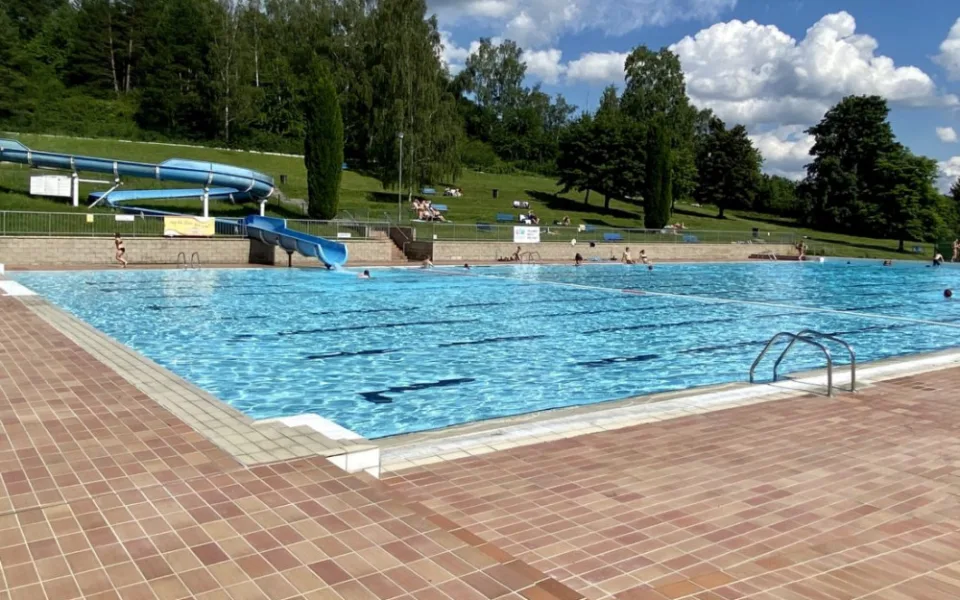 Koupaliště v Ostrově
