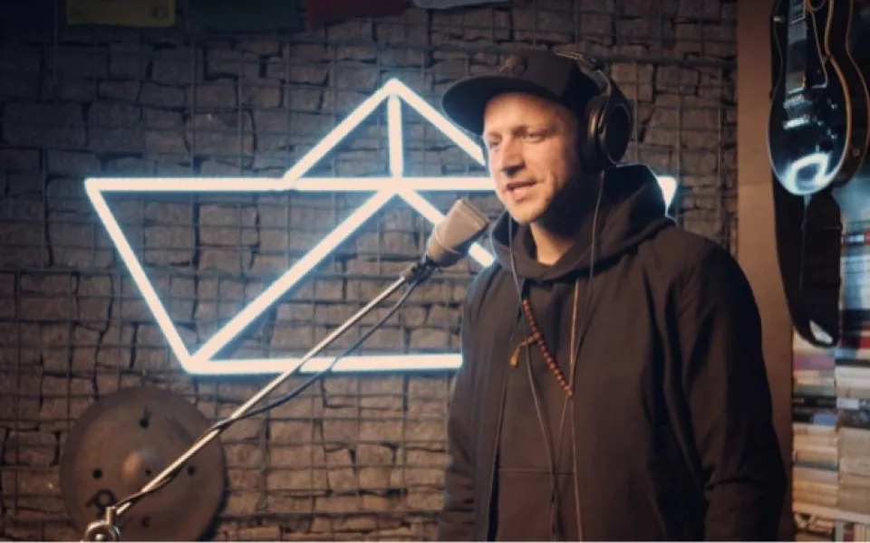 Kateřina Marie Tichá, Tomáš Klus nebo Jiří Mádl. Charitativní song má pomoci Arpidě se stavbou nového areálu