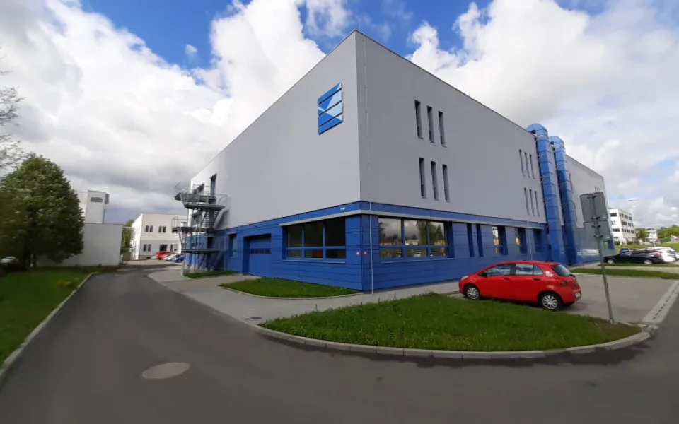 V karlovarském depozitáři se připravuje nové asistenční centrum pro běžence