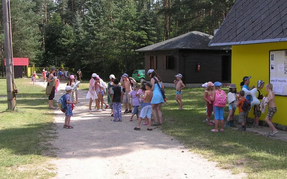 O dětské tábory je už teď velký zájem. Pobyty ale zdražily