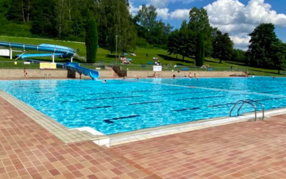 Koupaliště v Ostrově