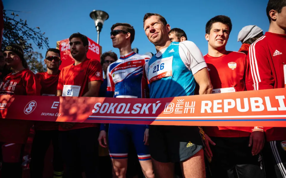 Registrace běžců Sokolského běhu republiky 2022 budiž spuštěny. Tak Nazdar na startu 28. října