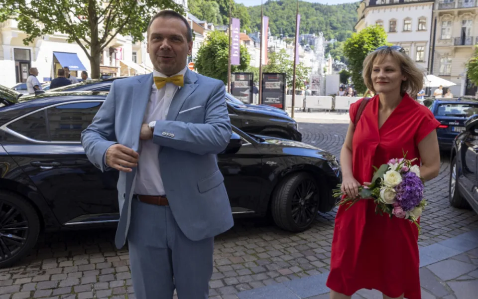 Ministr kultury Martin Baxa s manželkou Simonou Baxovou.