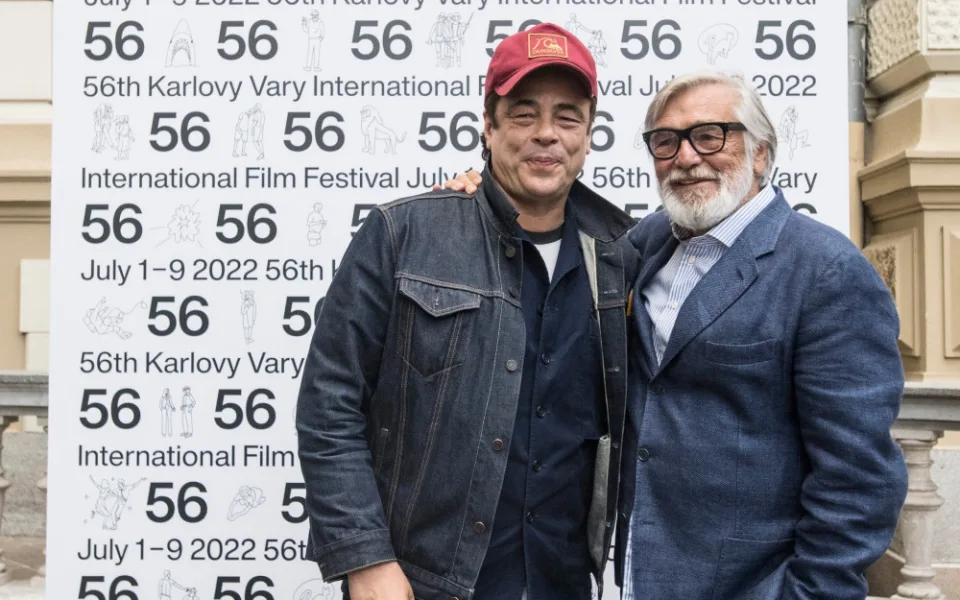 Benicio del Toro a Jiří Bartoška.