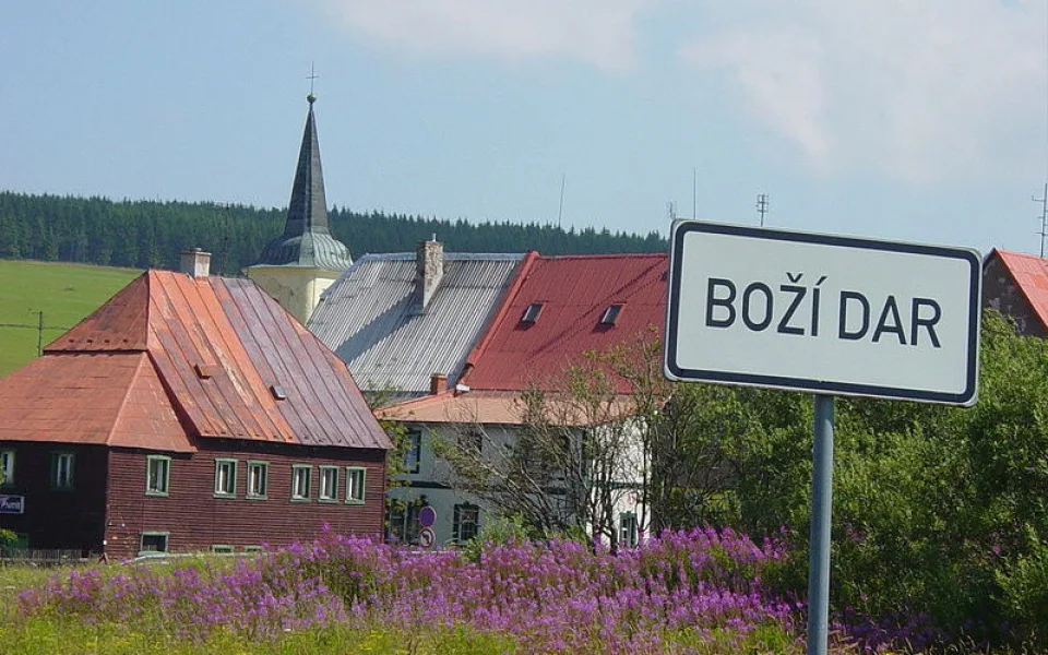 size4-15878809547314-239-cestovni-ruch-na-bozim-daru-se-vraci-do-normalu