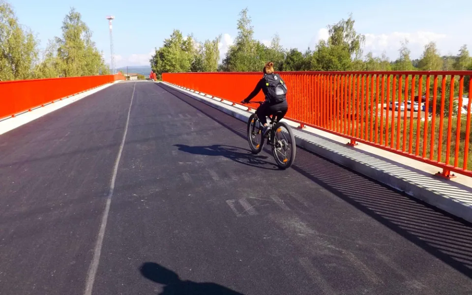 Skončila rekonstrukce druhého z Antonínských mostů za 25 milionů korun, využívat ho mohou chodci i cyklisté