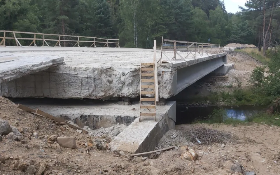 Stát vyhlásí na podzim nové výběrové řízení na opravy mostů u Kfel