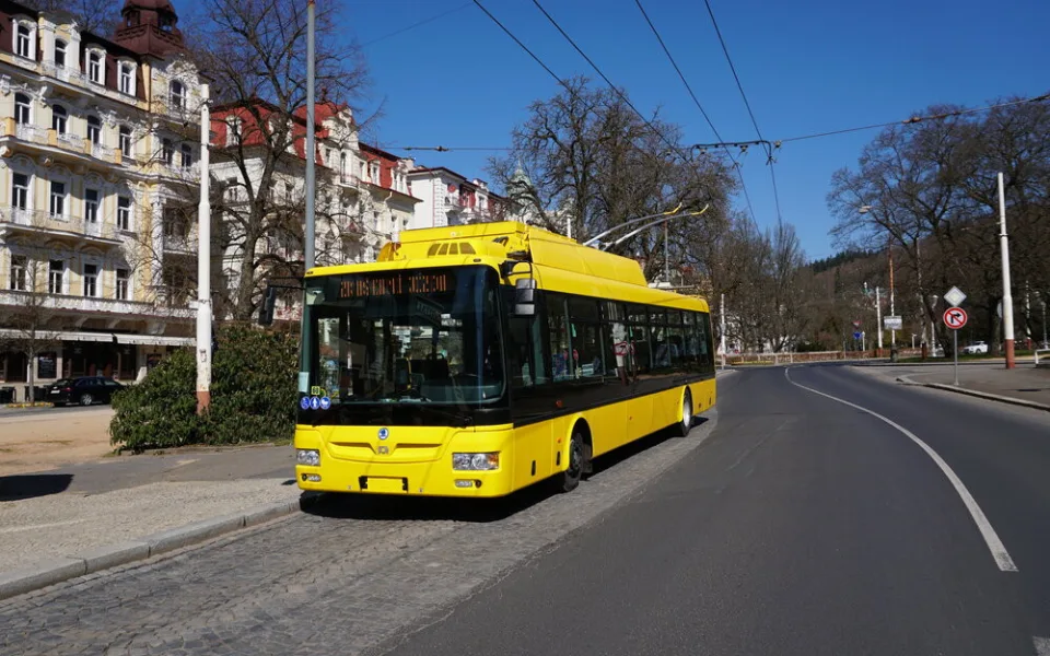 Dopravní podnik v Mariánských Lázních pokračuje v investicích do trolejbusové dopravy.