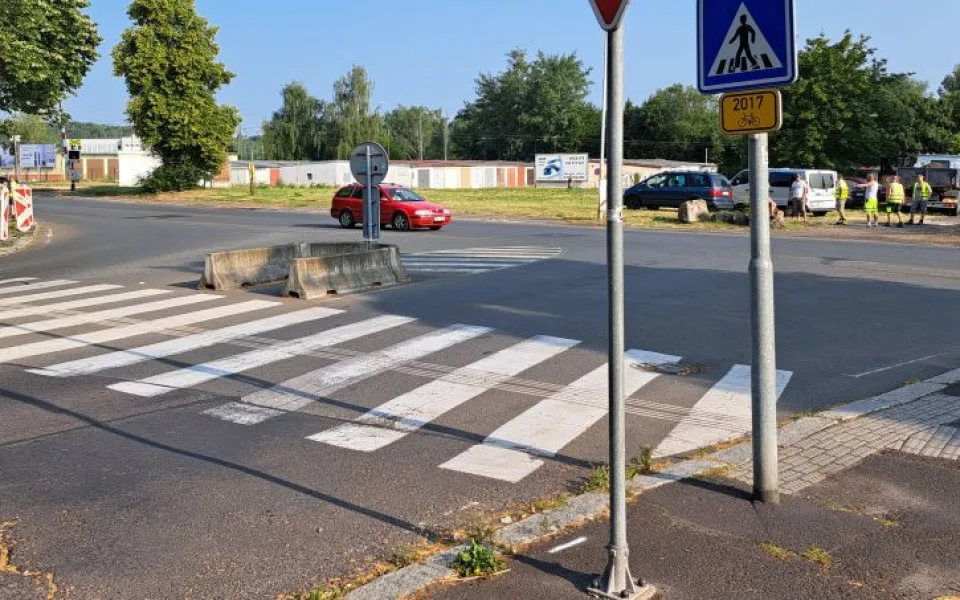 V Karlových Varech začnou od pondělí dopravní uzavírky. Práce na Západní a Šumavské ulici potrvají několik měsíců