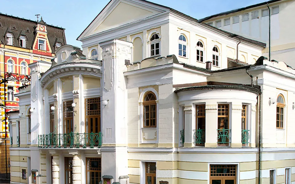Mariánské Lázně letos opraví vestibul s šatnami v městském divadle