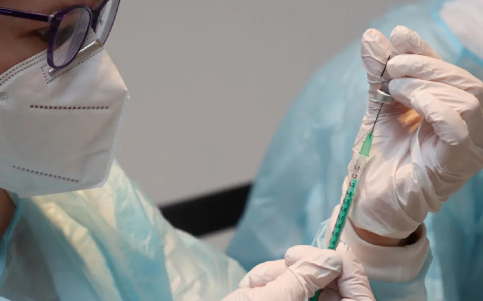 Kraj v Chebu zřídil provizorní očkovací centrum pro děti bez pediatra