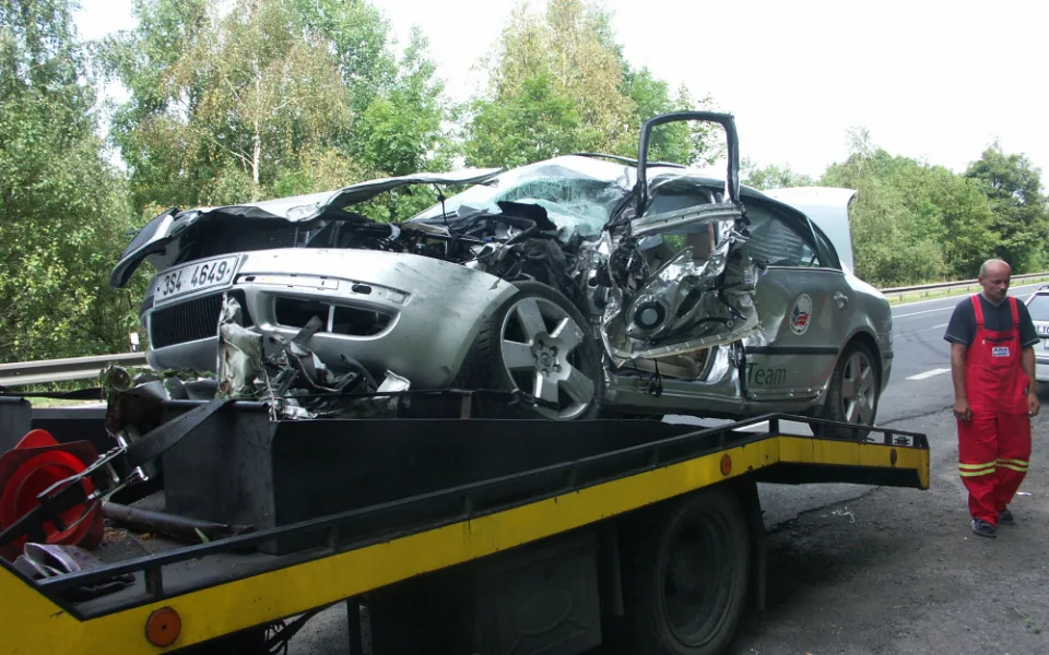 Automobil Ivana Hlinky krátce po tragické nehodě