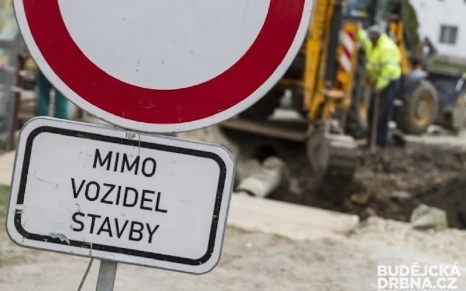 Cheb letos začne s opravou Kamenné ulice, pokračovat bude i Lesní ulici