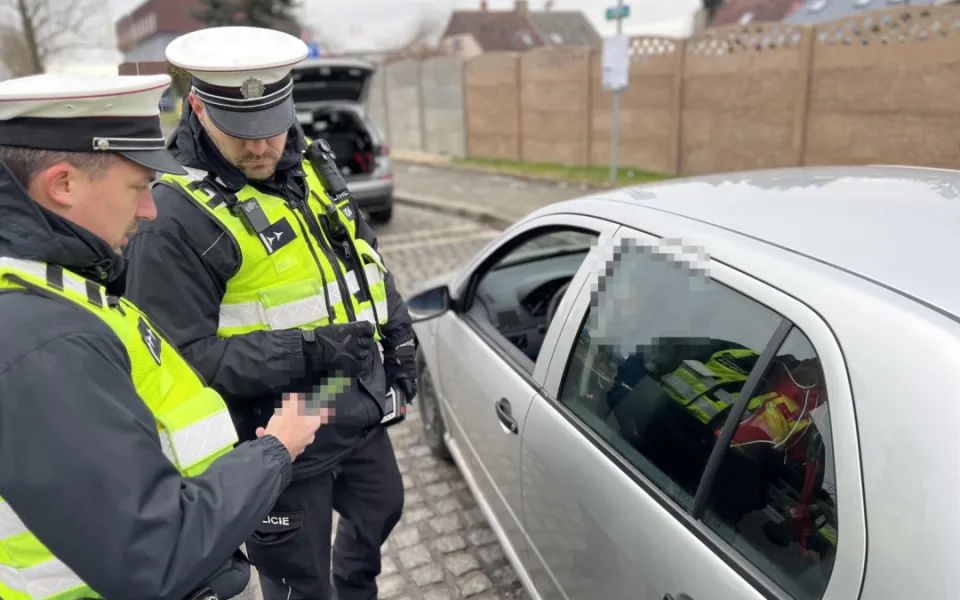 Policie zkontrolovala téměř 600 řidičů. Nejčastějším přestupkem bylo nedodržování rychlosti