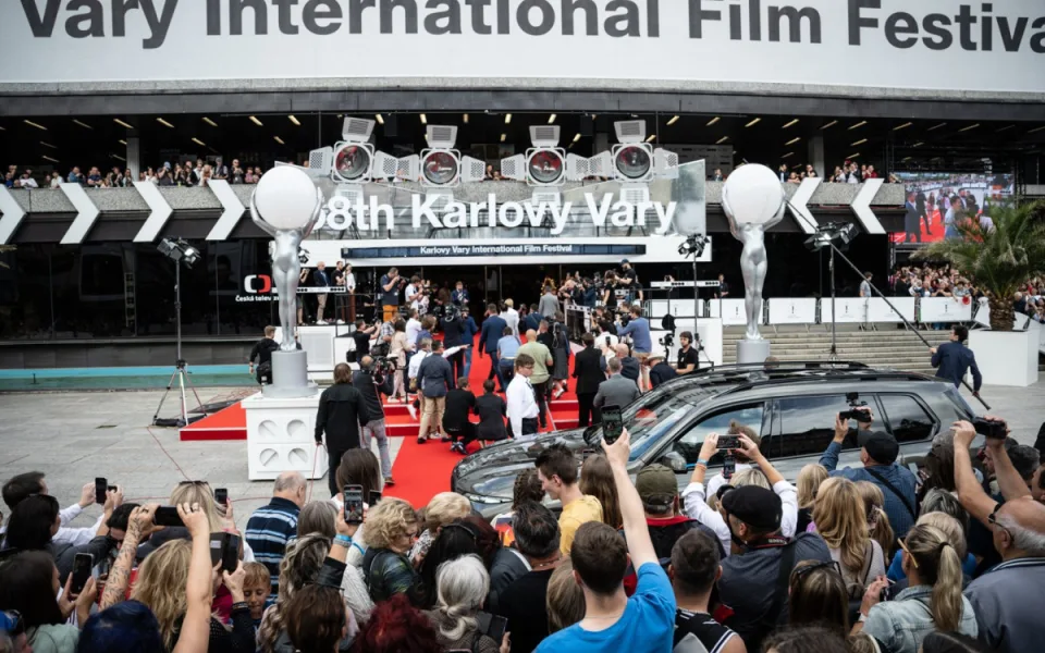 Některé slavnostní premiéry v Karlových Varech uvedou osobně jejich tvůrci.