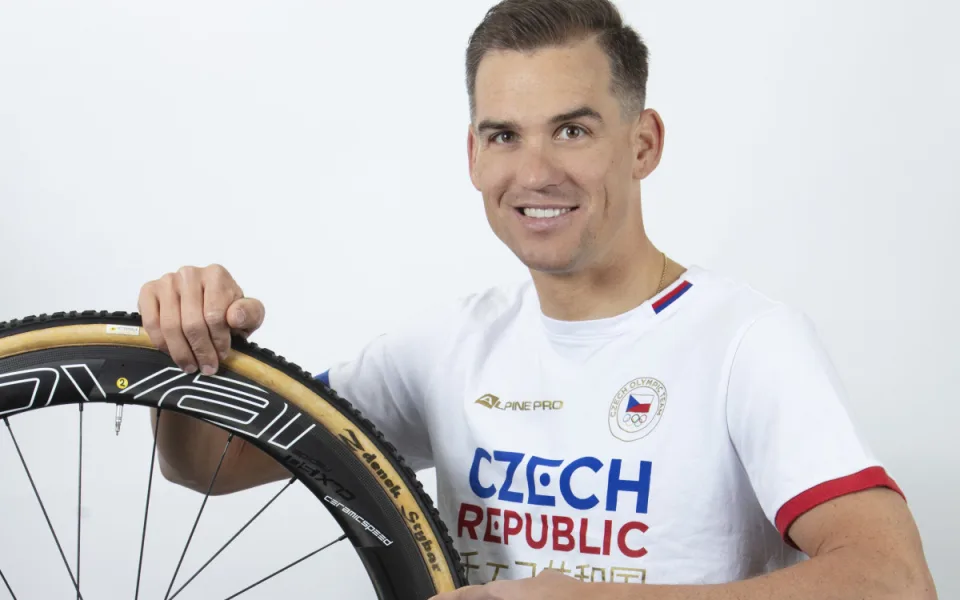 Bývalý cyklista Štybar si poprvé vyzkouší triatlon, chystá se do Karlových Varů.