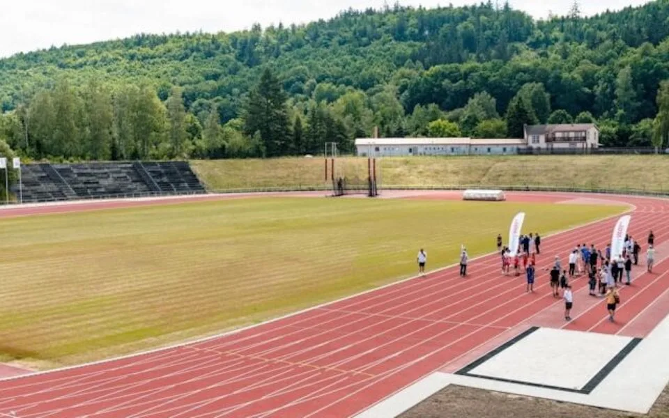 Karlovy Vary modernizují několik sportovních areálů zároveň.