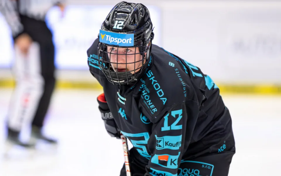 Šestnáctiletý Tomek má formu. Sestřelil Boleslav a Vary se dotáhly na lídry. Foto: Se svolením HC Energie Karlovy Vary