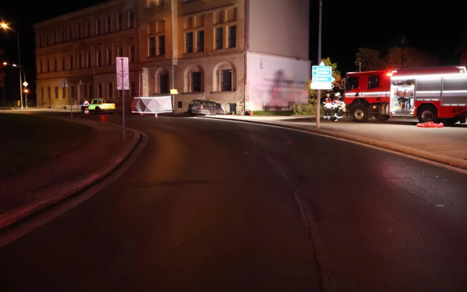 V neděli v noci zemřel při nehodě v Kraslicích sedmadvacetiletý spolujezdec.