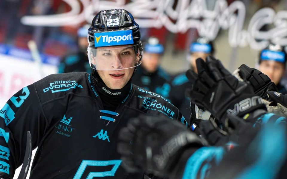 Hokejisté Mladé Boleslavi pod Hakenem zabrali a vyhráli v Karlových Varech. Foto: Se svolením HC Energie Karlovy Vary