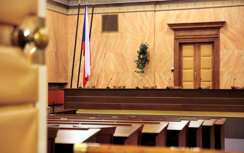 Psycholožka vydávala podle policie za úplatky posudky o způsobilosti