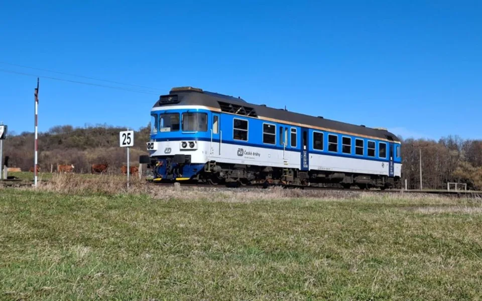 Do Bochova budou opět jezdit osobní vlaky, hlavně pro turisty. Foto: PID