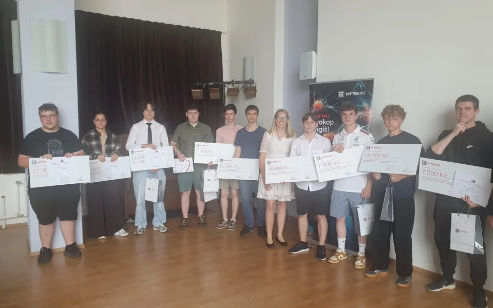Studenti ostrovské průmyslovky převzali ceny Prokopa Diviše a Digiše