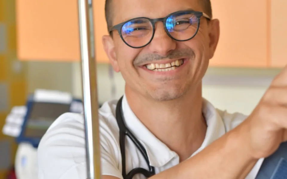 Chebská nemocnice truchlí. Zemřel primář interního oddělení Marek Veinfurt.