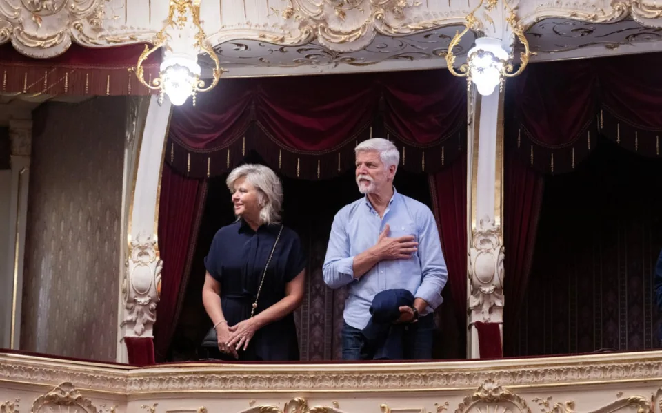 Prezident Pavel na karlovarském festivalu navštívil Ondříčkův film Šeptej