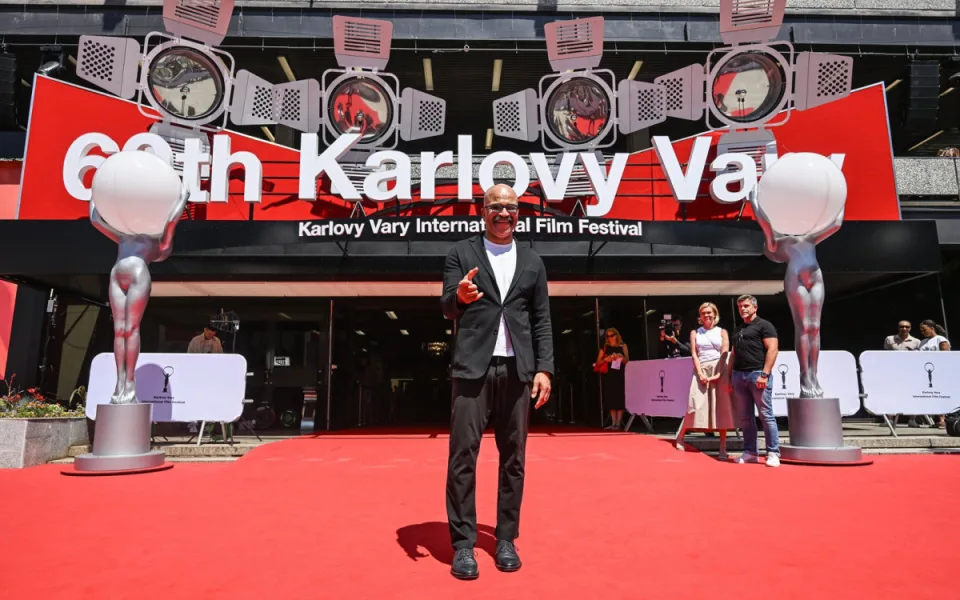 Jeffrey Wright uvedl film Basquiat, ve kterém hraje po boku slavných kolegů